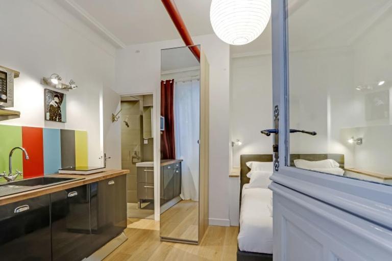 A Sweet Studio In Montparnasse - Boulevard Du Montparnasse París Exterior foto