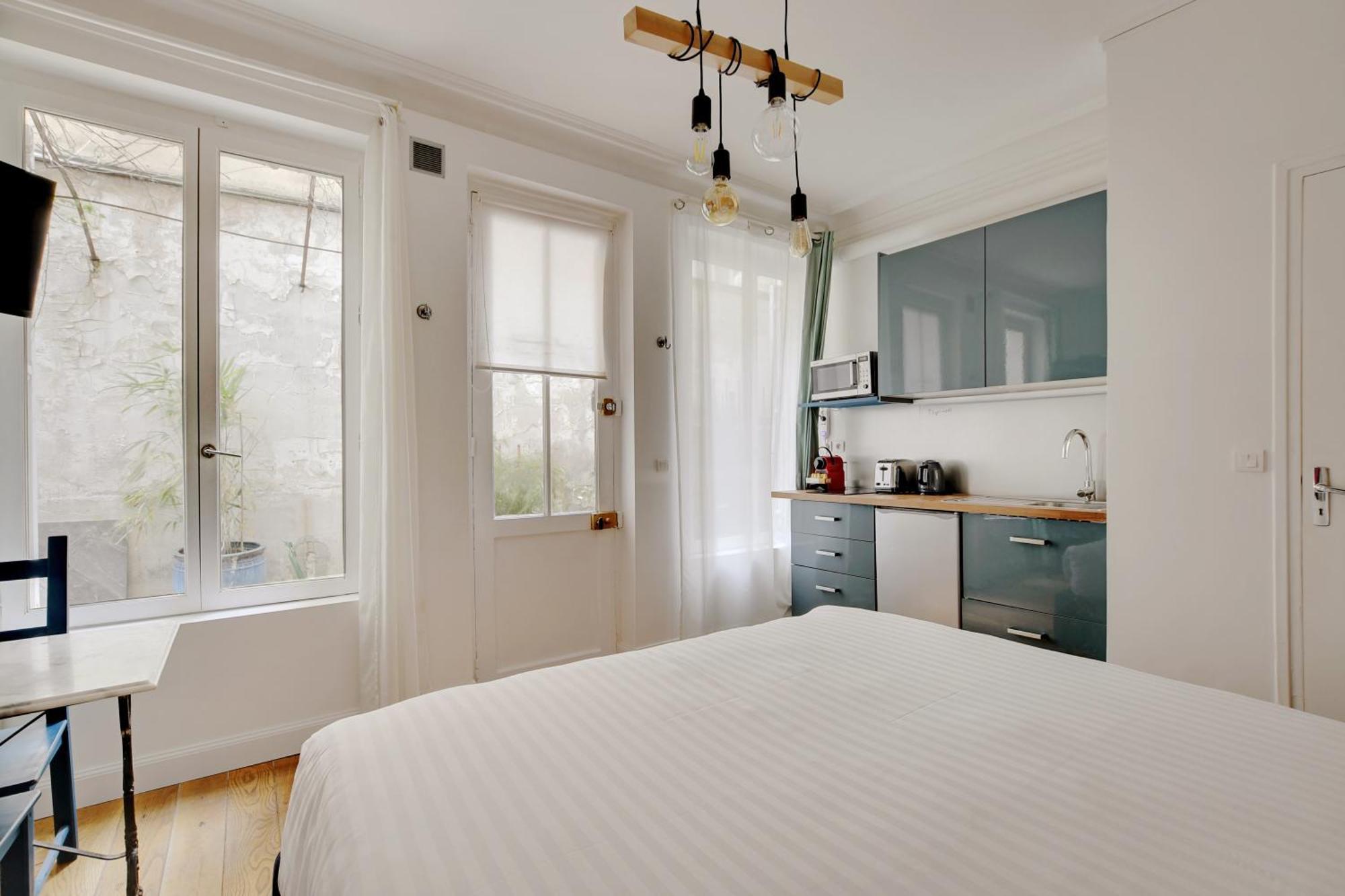 A Sweet Studio In Montparnasse - Boulevard Du Montparnasse París Exterior foto
